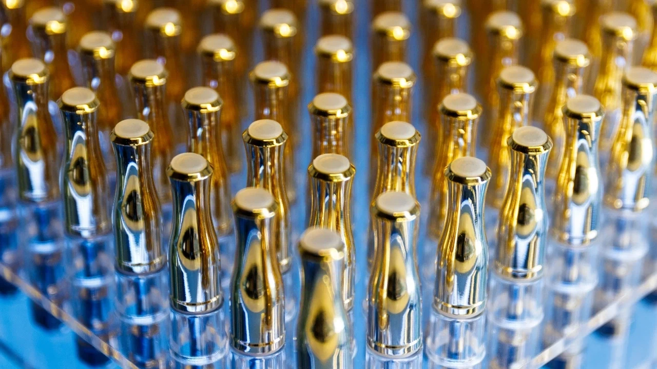 Vape od kanabisa nadmašile su cvijet u Kaliforniji: pomak potaknut generacijom Z